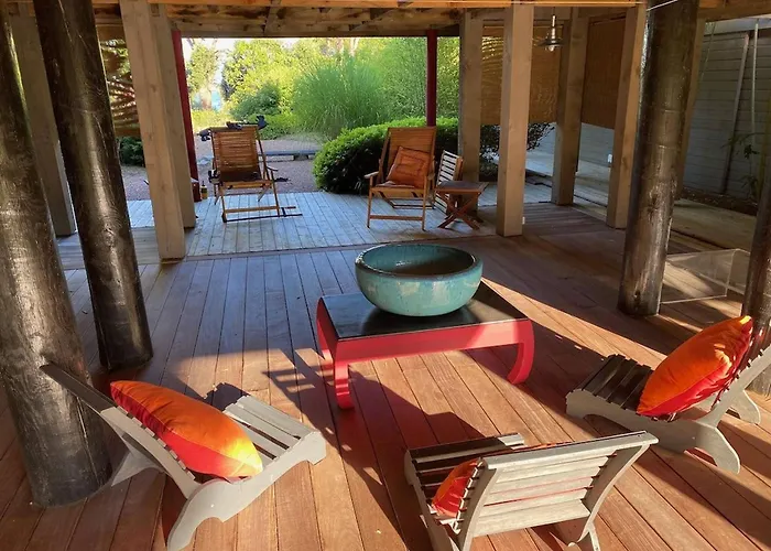 וילה Meiji Pinarellu